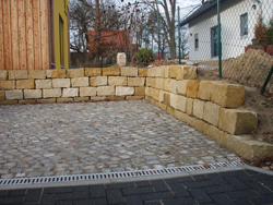 Natursteinmauer